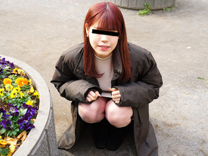 10musume 10-081223-01 Tongue piercing girl that loves to lick