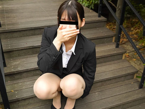 10musume 10-051023-01 A Girl Nipple Feels Vaginal Activity