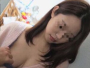 FC2PPV-4284222 [Personal] The Wife Of A Strong Former Bank Hostess Regularly Sacrifices Her Body To Maintain A Peaceful Life, And Her Emotions Become Paralyzed By The Situation.