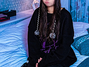 FC2PPV-4323773 [Countryside/Unique] Is There A Demand For A Woman Who Came All The Way From Kyushu To Work With You?