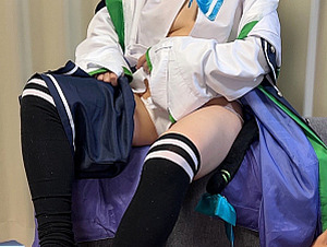 FC2PPV-4372451 [Short Layer] A-chan, A Bull, Young, And Young Girl, Is The Exclusive Layer, And The Virgins Are Excited By Her Naughty Butt.