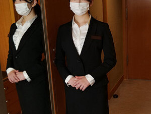 Mosaic 748SPAY-385 Hotel Staff T