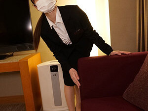 Mosaic 748SPAY-388 Hotel Staff O