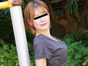 Pacopacomama PA-042724-100 A cute married woman who is in the prime of cheating A cute married woman with bruises in the prime of flirtation