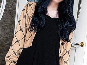 FC2PPV-4465636 [Madam/Slender] A Sociable, Mature, Amateur Office Lady.