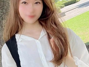 FC2PPV-4579595 A Beauty Stylist Who Exposes Her Beautiful Bare Legs From A Mini Skirt! When You Stimulate Her Overly Sensitive Slender Body, She Squirts And Wets The Bed, Cumming Twice In A Row!