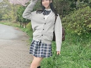 FC2PPV-4669180 Emi-chan From The Tea Ceremony Club, 18 Years Old, A Fair-skinned, Slender Beauty With Hidden Big Breasts. She's Horny And Horny In The Spring Weather And Wants To Cum Inside Her.